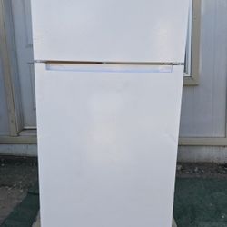 18 Cu.ft. Freezer Refrigerator 