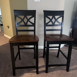Set of 2. Hardwood barstools
