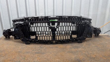 2024-2025-2026 MAZDA CX-30 GRILL OEM USED #11292
