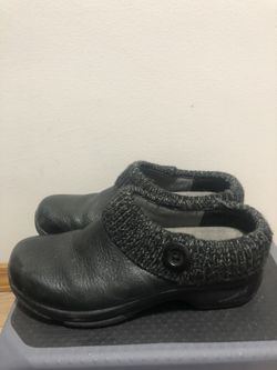 DANSKO Kenzie Women’s Black Leather Sweater Knit Slip On Clog Size 39/8.5US