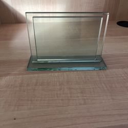 Glass Photo Frame / Portarretrato De Cristal  