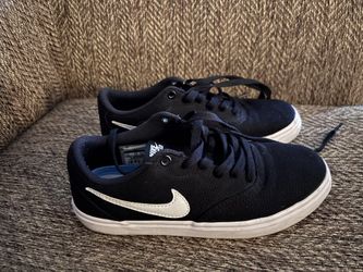 Nike Sb Check Canvas Size 6 