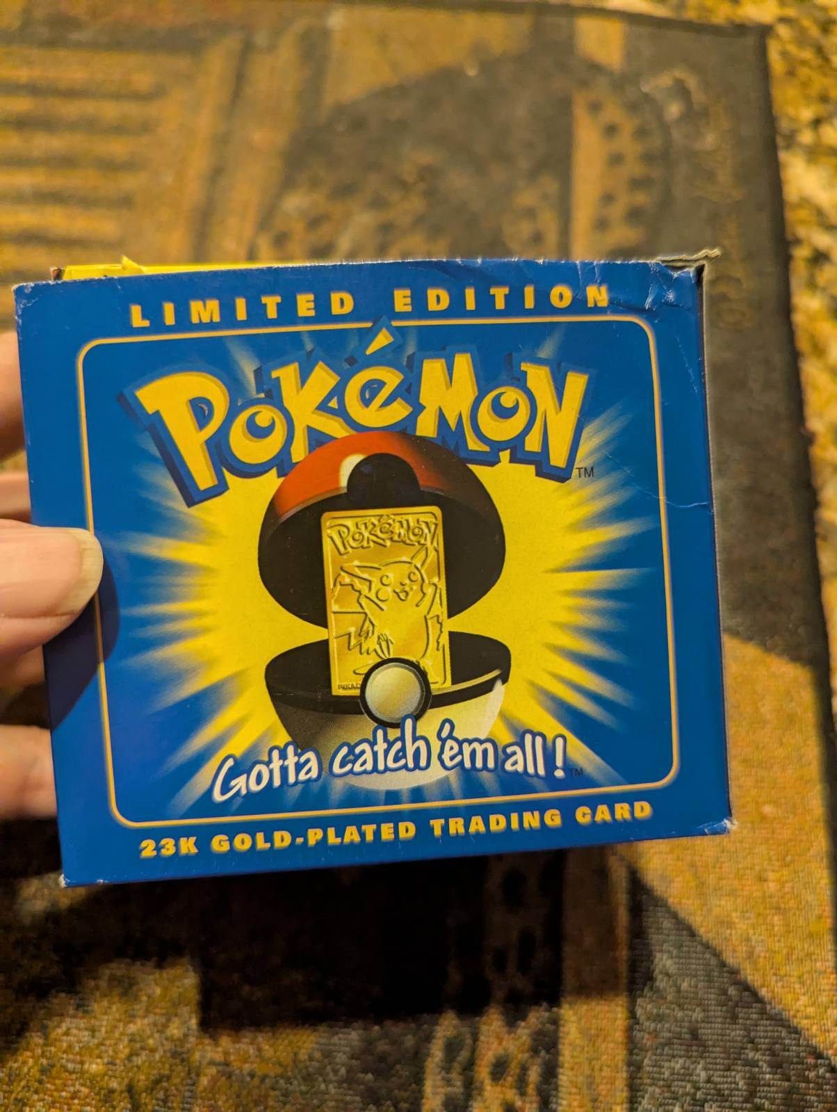 [Pokemon] 23K Gold Plated 1999 Burger King Pokemon PIKACHU Trading Card