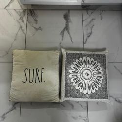 Decorative cushions/Cojines decorativos 