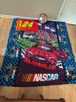 Vintage Nascar Full Size Bed Comforter Race Racing Car Checkered Flag comforter + fitted sheet + pillow case + wall clock