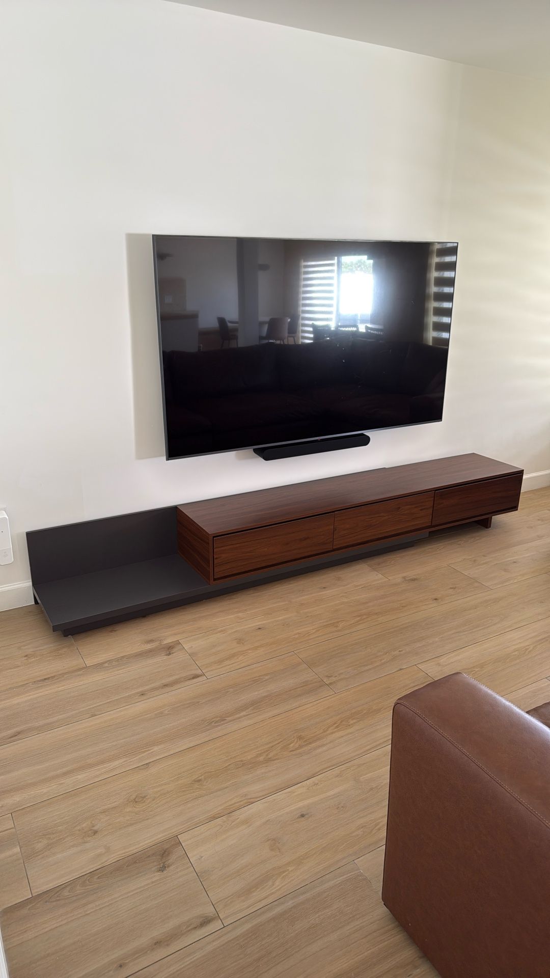 Tv And Tv Stand