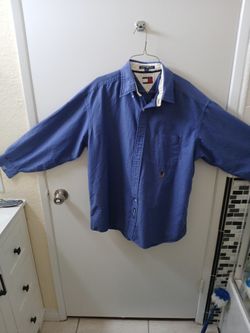  TOMMY HILFIGER DRESS SHIRT 100% Cotton 