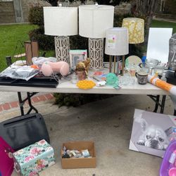 Women’s Clothes Furniture 