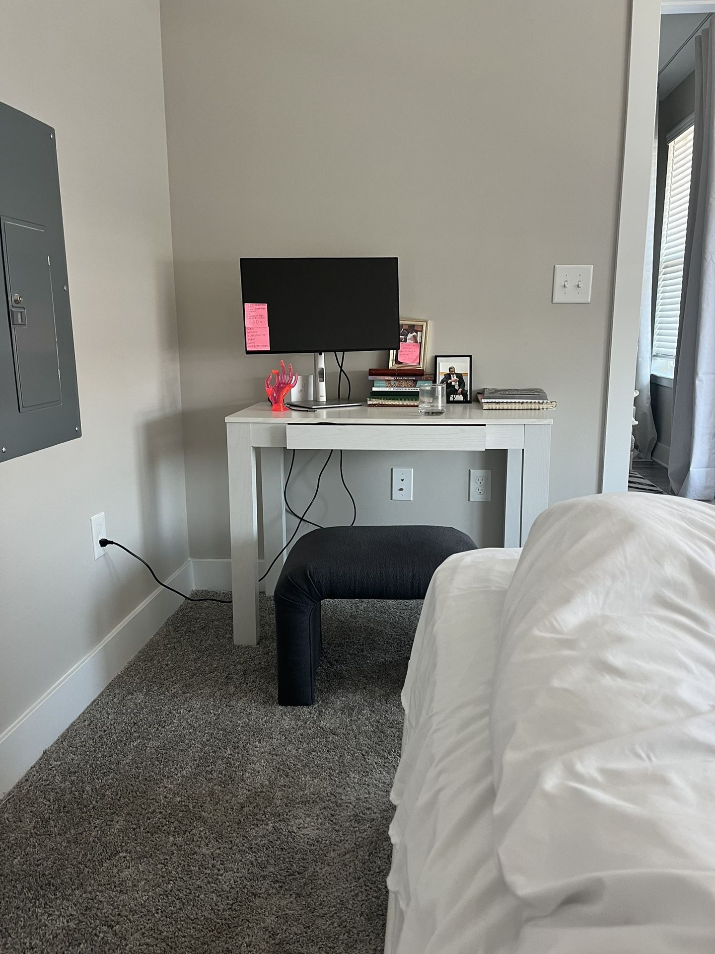 White Desk & Ottoman