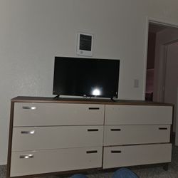 Free Dresser 