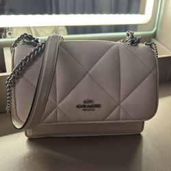 Mini Coach Cream Purse 