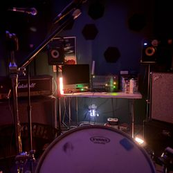 TOURING MUSICIAN AND PRODUCER FLASH SALE 