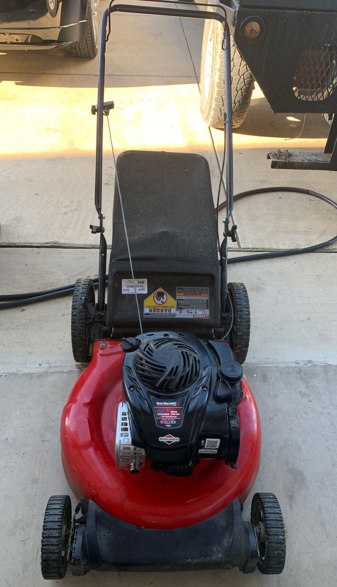 Briggs& Stratton lawn mower for Sale in Saginaw, TX - OfferUp