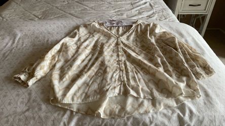 Women’s blouse