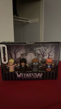 Little People Collector Wednesday Figure Set