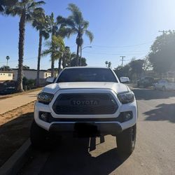 2017 Toyota Tacoma