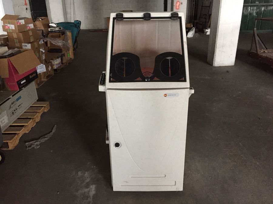 Powder Recycling Cabinet