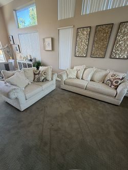 Like New Sofa & Love Seat
