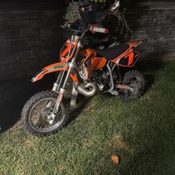 50cc KTM dirtbike
