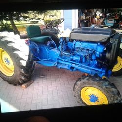 1964 Ford 2000 Industrial Tractor 