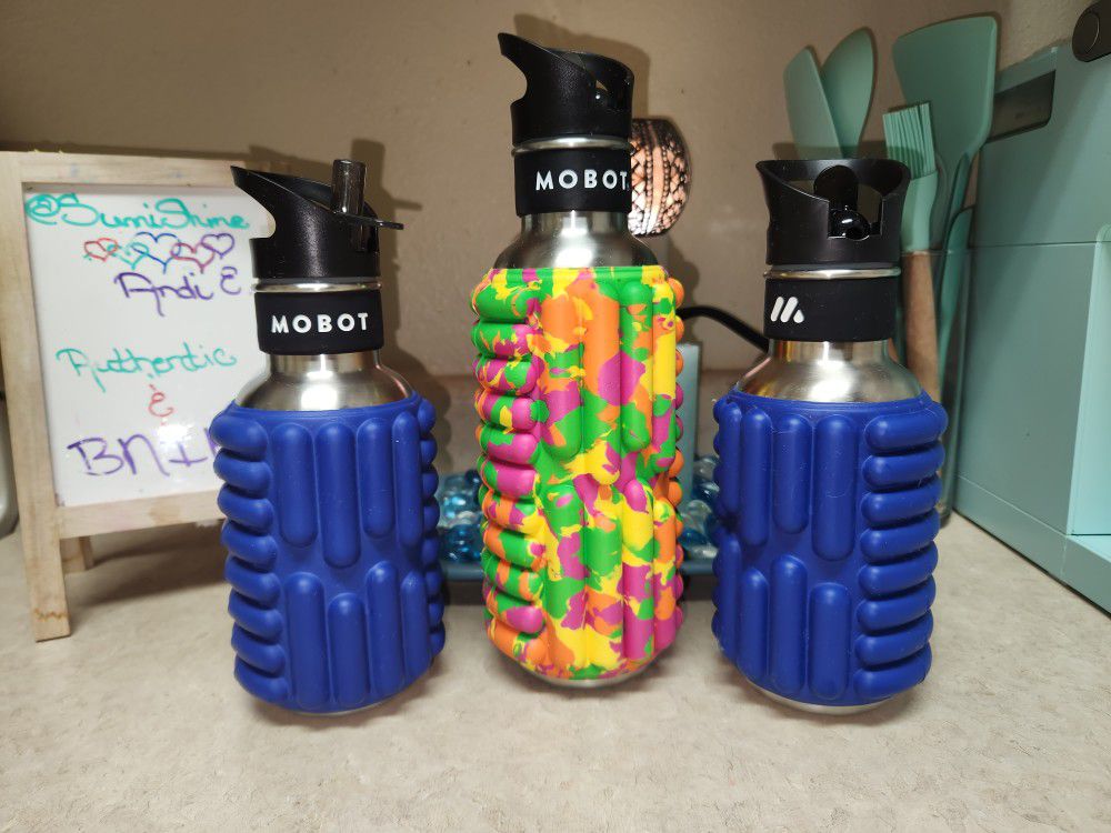(3) MOBOT Official – Stainless Steel – Foam Roller Water Bottle, NWOT