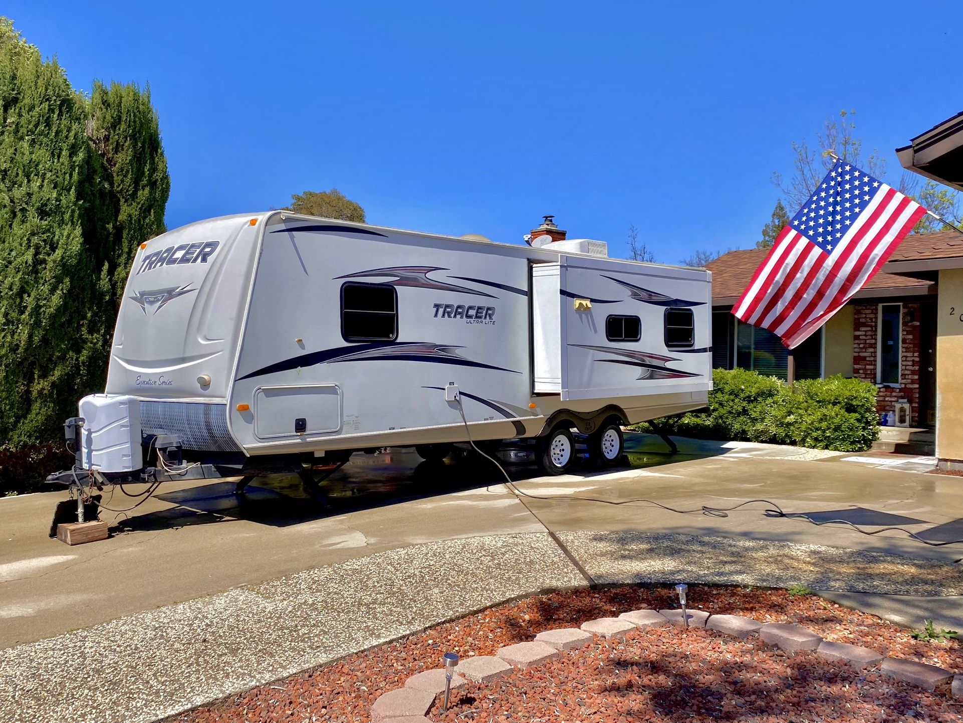 2013 Forest River Tracer Ultra Lite - 30ft Travel Trailer - 2 Slide Outs 