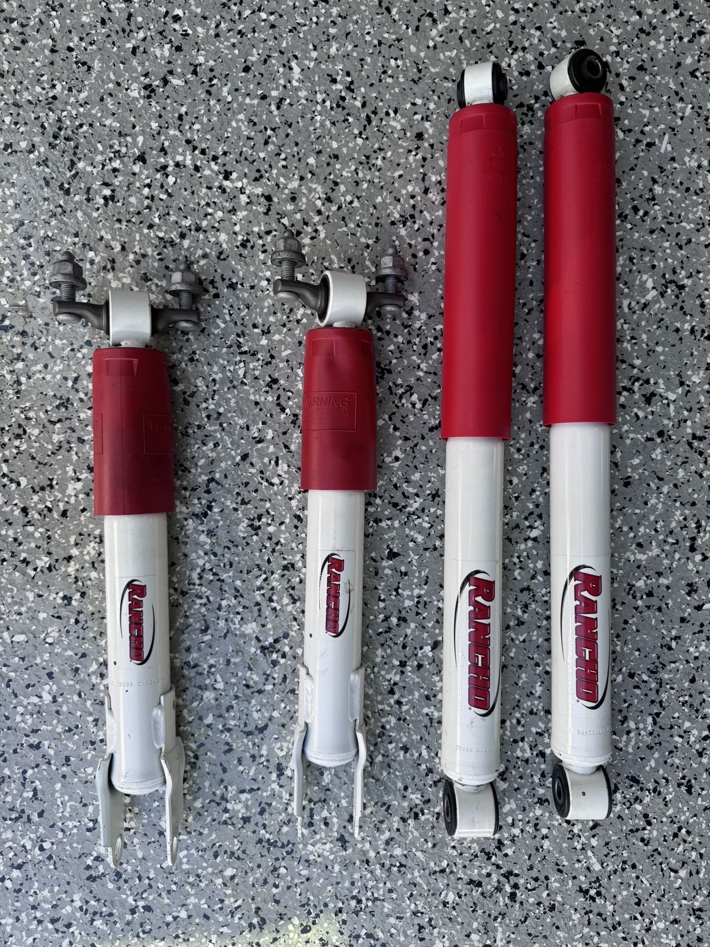 Rancho OEM Shock Absorber Set 2020-2024 GMC Chevy 2500HD 3500HD OE25668 OE26038