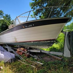 Selling Pennyan Boat