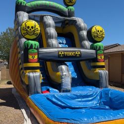 Toxic 18 Ft Waterslide 