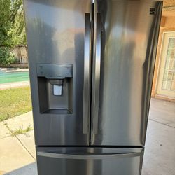 kenmore refrigerator For Repairs Or Parts 