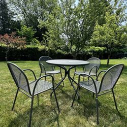 EMU Cambi Steel Table and Chair Set