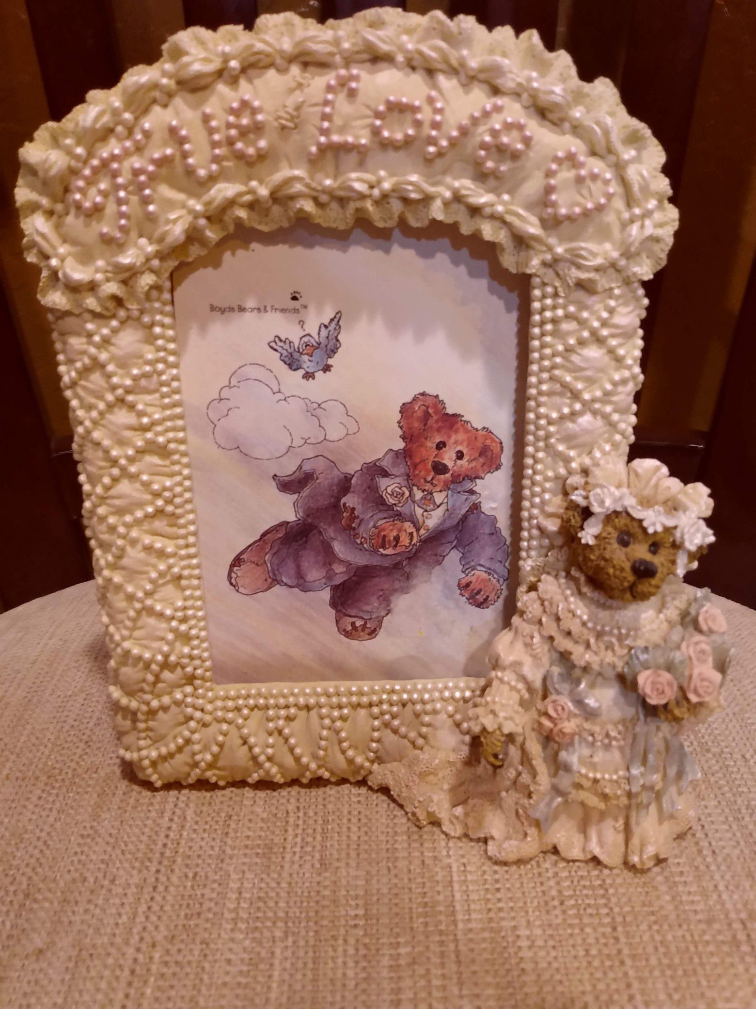 The BOYDS BEAR Rare Wedding Collection Frame