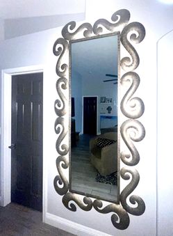 CUSTOM MADE STATEMENT MIRROR