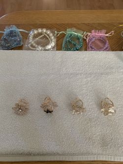 Women Scraf Ring $10