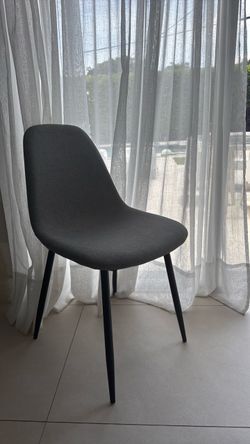 8 Upholstered dining chairs