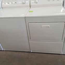 Kenmore Heavy Duty Large Capacity Washer And Dryer Set 
