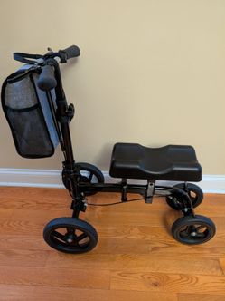 Knee Scooter with storage bag