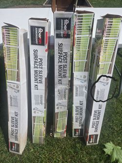 Post sleeve surface mount kit