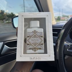 Lattafa Cologne Bade’e Al Oud