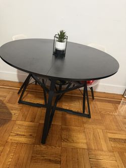 Black Oval Dining Table