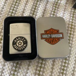 Harley Davidson Zippo Lighter Circle and Star