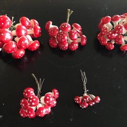Vintage Spun Cotton Red White Mushrooms w/ Polka Dots - Various Sizes