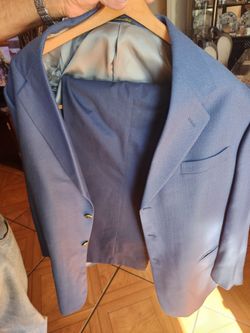TRAJE ASUL sais 44x. 32