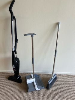 Vaccum & broom