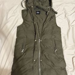 zara winter hoodie army