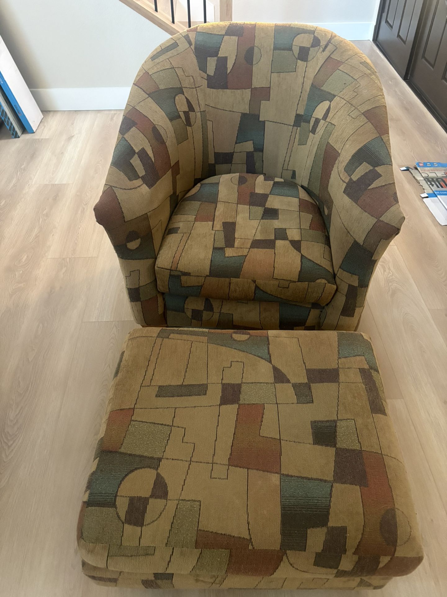 Chair & Ottoman