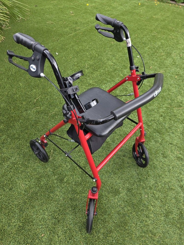 Drive Medical Aluminum Rollator Fold Up and Removable Back Support, Padded Seat with 7.5-Inch Casters, Red