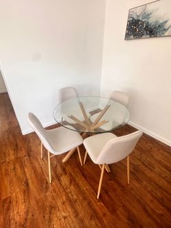 Dining set