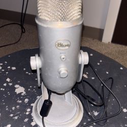 Blue Yeti Microphone USB