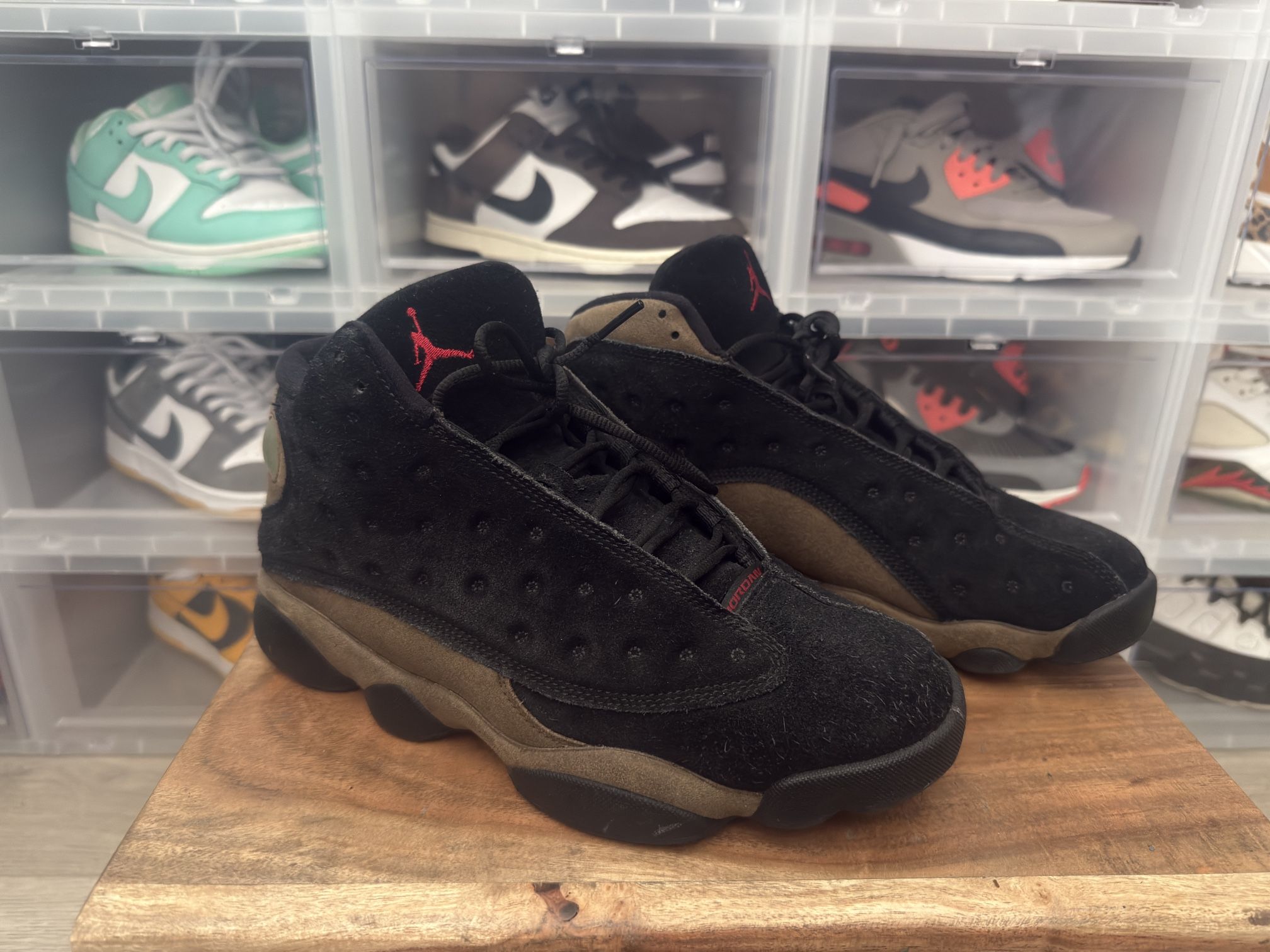 Jordan 13 Olive Size 9